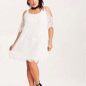 NWT White lace Torrid dress 1X